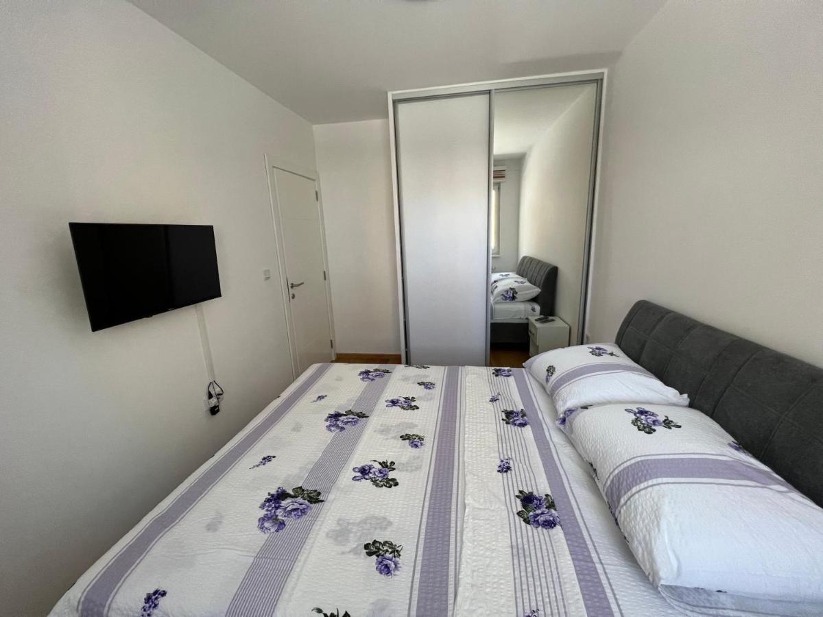 Apartmán Stan Na Dan Viktor-Lukavica SJJ Exteriér fotografie
