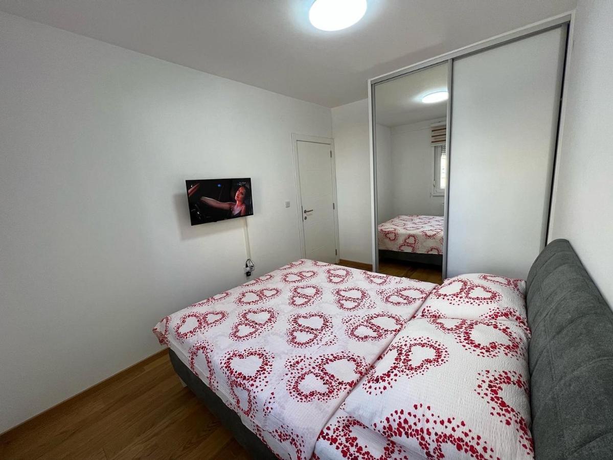 Apartmán Stan Na Dan Viktor-Lukavica SJJ Exteriér fotografie