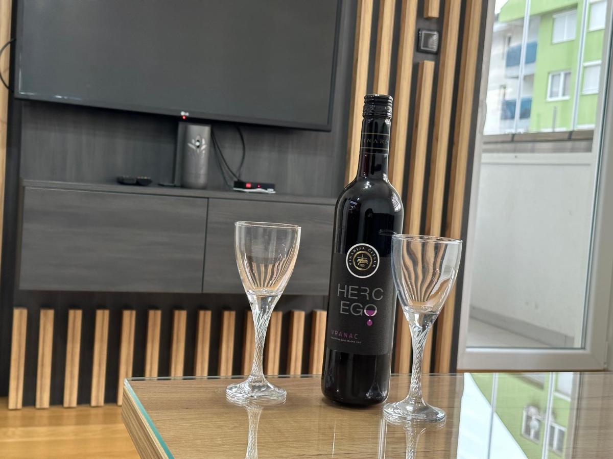 Apartmán Stan Na Dan Viktor-Lukavica SJJ Exteriér fotografie